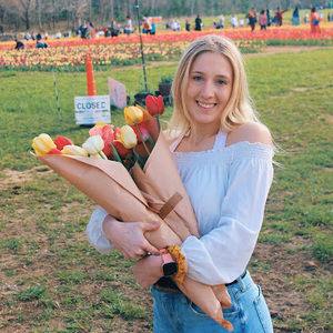 Meet your Posher, Hailey